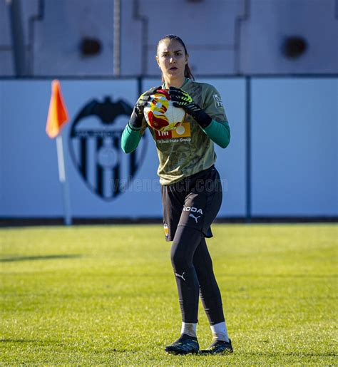 GALERÍA DE FOTOS DEL PARTIDO DE PREPARACIÓN ENTRE EL PRIMER EQUIPO DEL ...