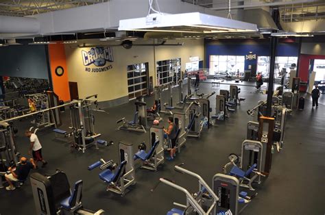 Crunch Fitness - Garwood