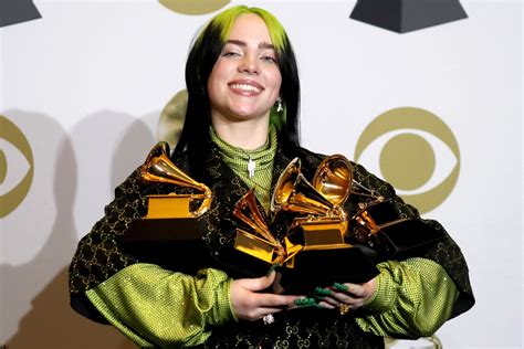 Billie Eilish Makes The Difference Once Again With Her Funny And ...