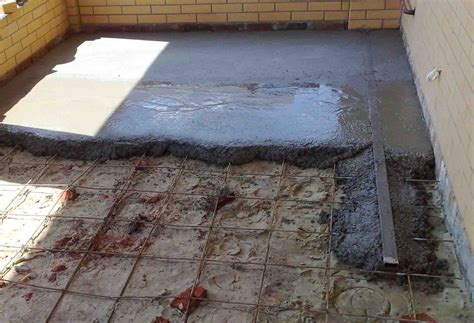 Insulation of the floor in the garage: types of floor insulation and ...