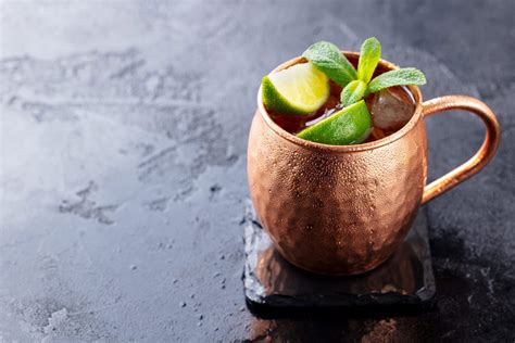 Easy Moscow Mule Recipe with Felene Vodka