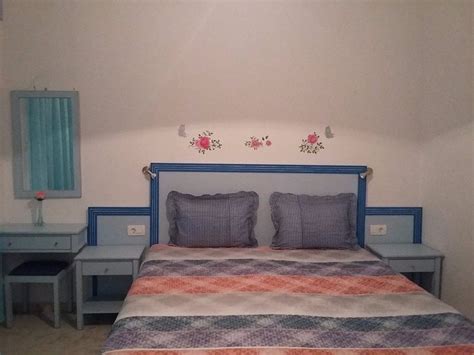 KLIMA ROOMS (Palaiochora, Crete) - Lodge Reviews, Photos, Rate ...