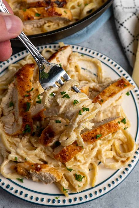 Garlic Parmesan Chicken Alfredo