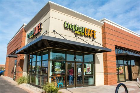 How Do People Feel About Tropical Smoothie Cafe?
