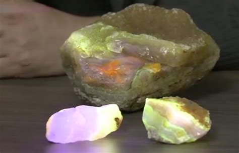 Newly Discovered Mineral Exhibits Ultraviolet Illumination - Z News Service