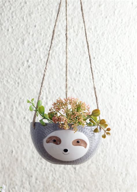 Get Green Baby face Hanging Ceramic Planter at ₹ 1249 | LBB Shop