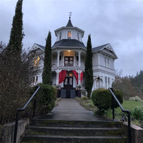 Food Places Roseburg Oregon at Peter French blog