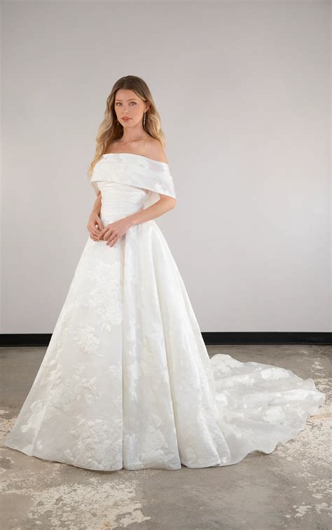 Luxe Floral-Print Off-the-Shoulder Ballgown Wedding Dress