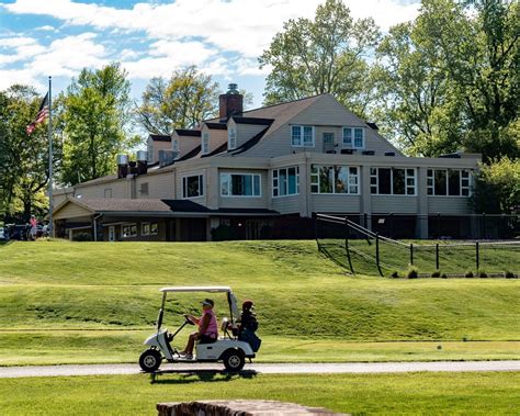 Weddings at Hanover Country Club in Adams County, PA