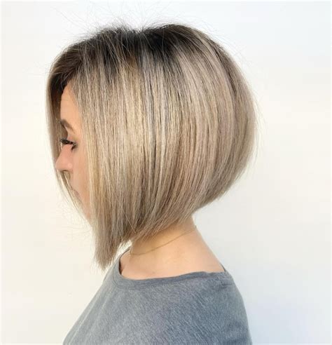 25 Hottest Short Stacked Bob Haircuts to Try This Year