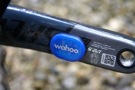 Wahoo Cadence Sensor Set Up 的图像结果