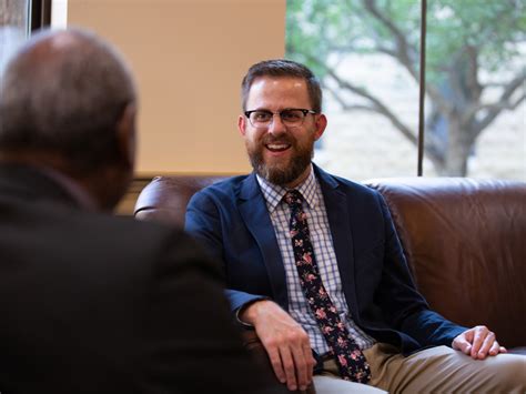 Lay Person 的图像结果