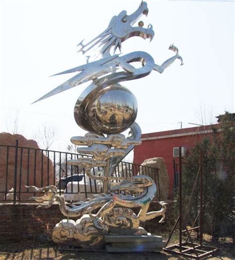 不锈钢中国龙雕塑-方圳雕塑厂