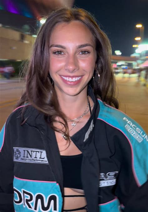 G baby (@brattygbaby) - Urlebird