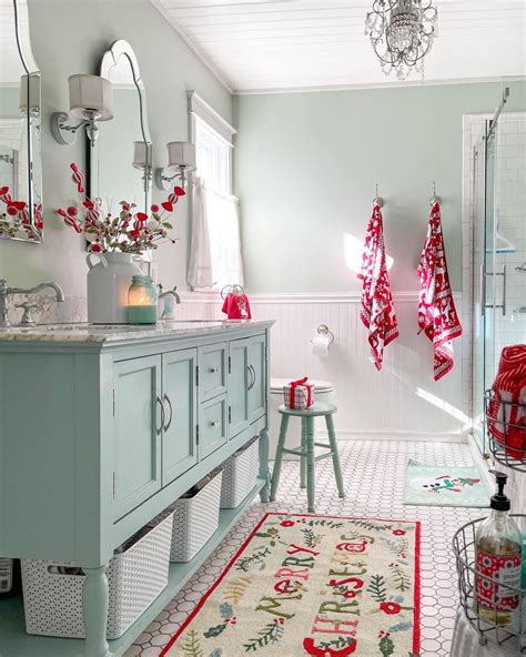 30 Amazing Christmas Bathroom Decor Ideas You Need To Try