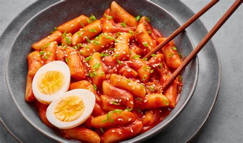 떡볶이, 오뎅, 핫도그 등 한국 거리 음식 모음