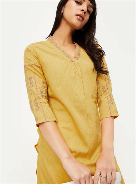 Buy Women Embroidered Straight Kurta Online at just Rs. 699.0 ...