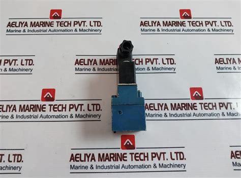 Wabco 3722250220 3/2-way Solenoid Valve 24V – Aeliya Marine Tech