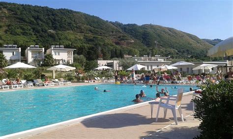 ROSETTE RESORT (Parghelia, Calabria, Italy) - Hotel Reviews & Photos ...