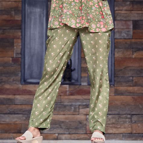 Refined Olive Green Co-ord Set – House of Zavi