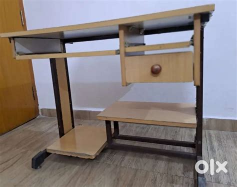 Computer Table/ Study Table - Other Household Items - 1789981177