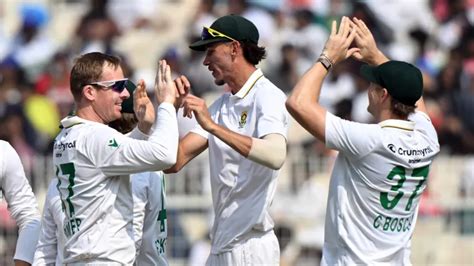 Why South Africa cricket coach's 'grovel' remark has stirred ...