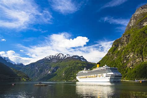 How to Plan the Ultimate Norwegian Fjords Cruise - Life in Norway