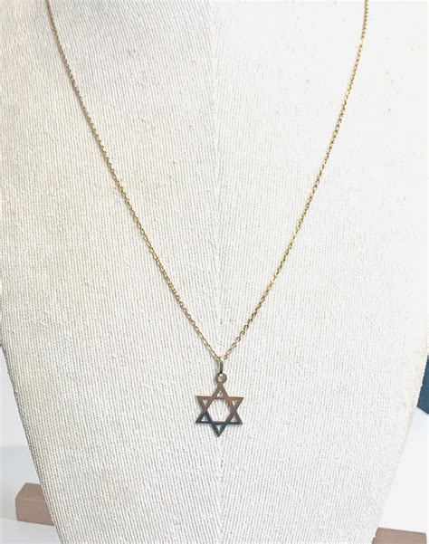 Vintage 9ct gold 23 inch Star of David necklace - fully hallmarked