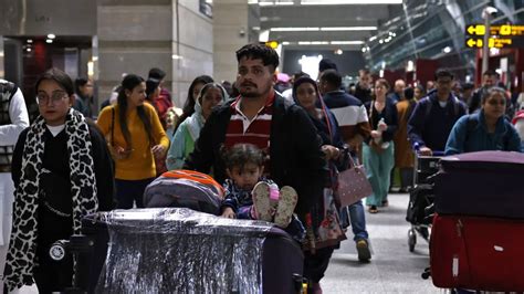 Planning Air Travel On New Year? Keep In Mind The 'One Cabin Bag' Rule ...