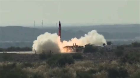 Pakistan conducts test launch of Surface-to-Surface ballistic Missile ...