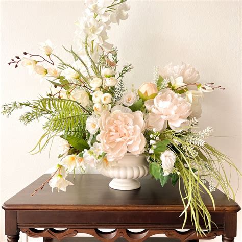 Spring Flower Arrangements 的图像结果