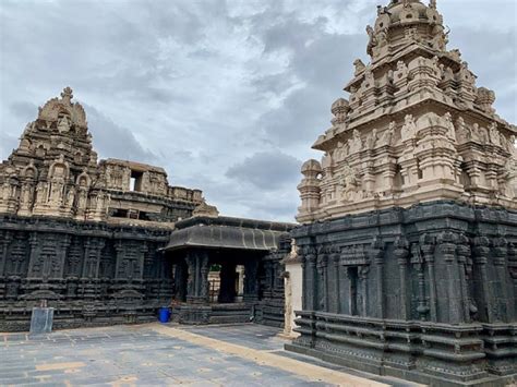Book Karnataka and Andhra Pradesh Holiday Package | Kesari