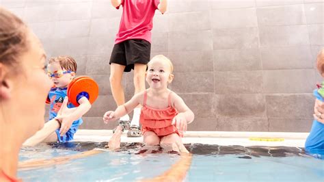 Swimming Lessons 的图像结果