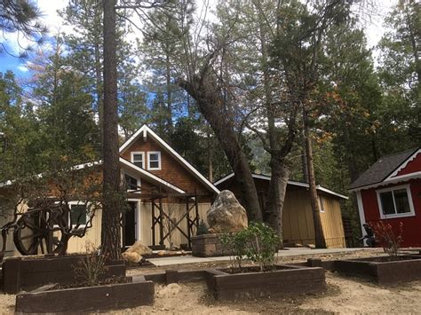 STRAWBERRY CREEK VILLAGE (Idyllwild) - Campground Reviews & Photos ...