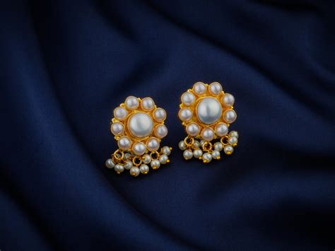 Aamna Pearl Studs – Totapari