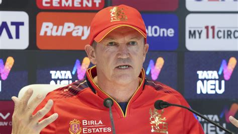 Shots fired! RCB head coach's attempt to silence reporter ends as dig ...