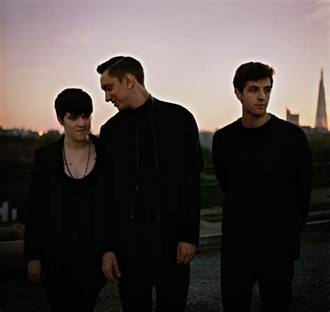 THE XX · Handsome Tours
