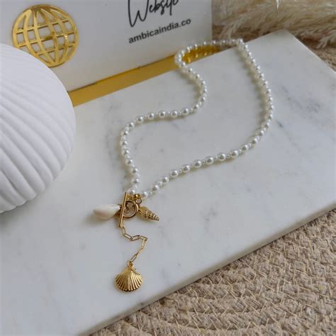 Pear with shell necklace – Ambica India