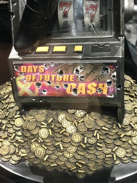 Slideshow: Sideshow Marvel and DC Statues From Comic Con 2019