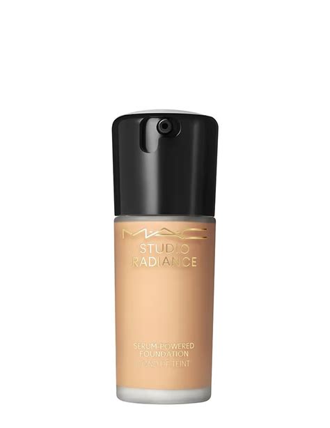 "M.A.C Studio Radiance Serum-Powered Foundation - NC35 (30ml ...