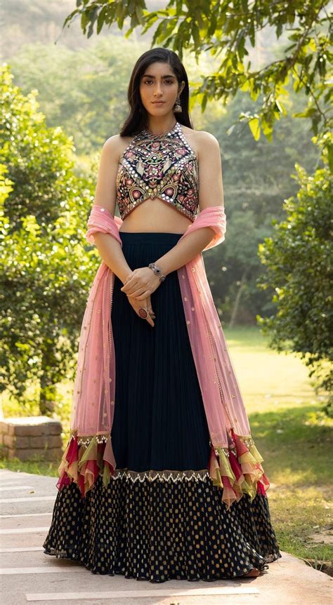 Designer Lehengas – Wedding & party Wear - Basanti Kapde Aur Koffee ...