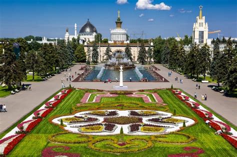 Парк ВДНХ в Москве - Москвариум, аттракционы, квесты для детей.