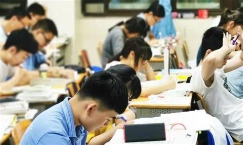 【2018国内最难考大学】中国重点大学录取难度排行榜！|大学|高校|学校_新浪新闻