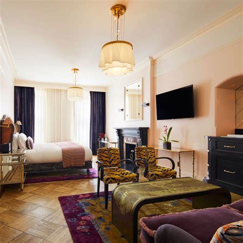 Hotel Pennsylvania Chelsea Nyc