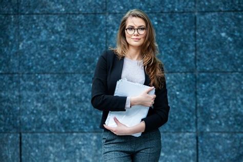 Businessman Woman 的图像结果