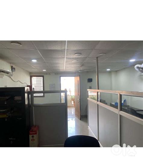 this is 400 sqft fully furnishd office for rent in kolagad road - For ...