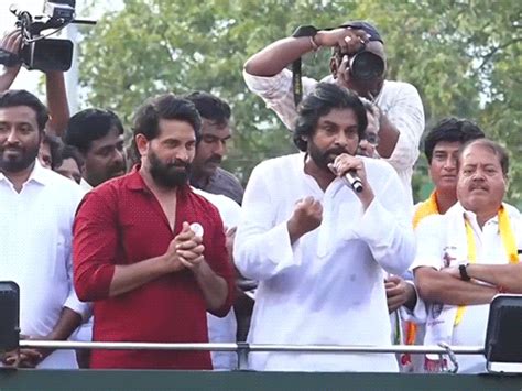 Pawan Kalyan removed the choreographer from party work