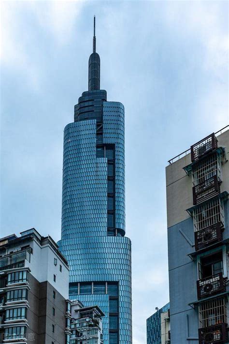高450米！南京第一高紫峰大厦，是世界首座中国建造的摩天大楼