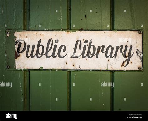 Library Sign 的图像结果