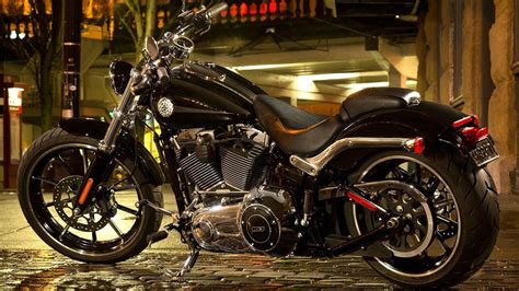 Harley Davidson CVO - One of The Most Expensive Bikes | GQ India | GQ India